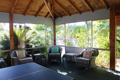 Swan Hill Resort - Holiday Find 11