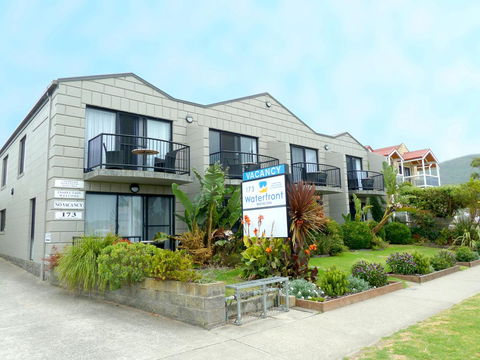 Apollo Bay Waterfront Motor Inn - Holiday Find 1
