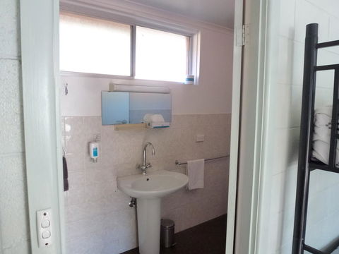 The Grampians Motel - Holiday Find 36