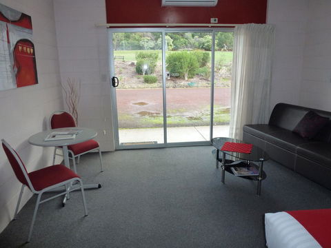 The Grampians Motel - Holiday Find 33