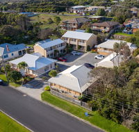 Port Campbell Parkview Motel  Apartments - Holiday Find