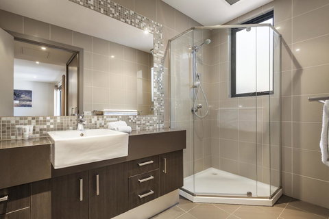 Quest Glen Waverley - Holiday Find 14