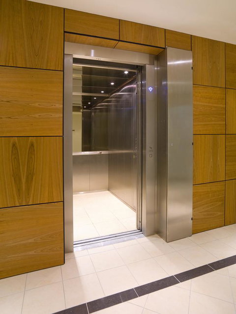 Quest Glen Waverley - Holiday Find 5