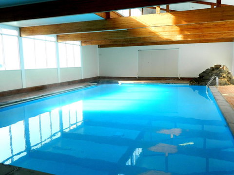 Ciloms Airport Lodge - Holiday Find 10