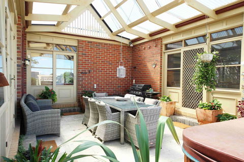 Oxford Rise Apartment - Holiday Find 15