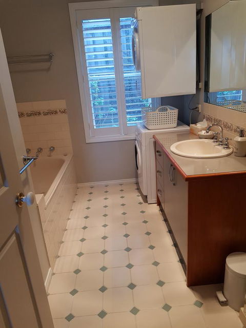 Oxford Rise Apartment - Holiday Find 10