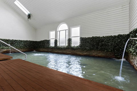 Deep Blue Hotel & Hot Springs - Holiday Find 12