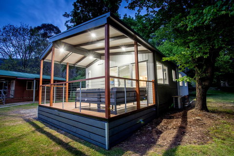 Discovery Parks - Bright - Holiday Find 0