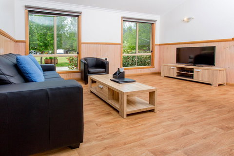 Discovery Parks - Bright - Holiday Find 18