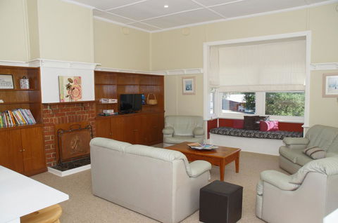 Amaroo Park - Holiday Find 26