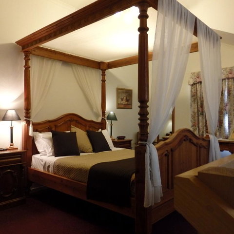 Bright Chalet - Holiday Find 2