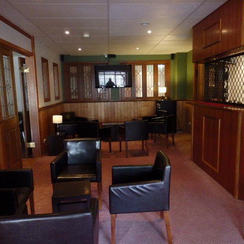 Bright Chalet - Holiday Find 15