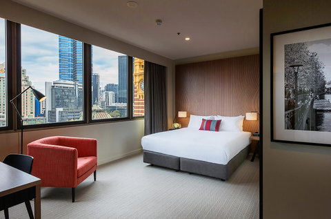 DoubleTree By Hilton Melbourne - Holiday Find 0