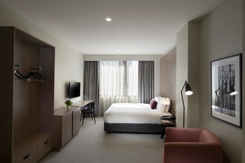 DoubleTree By Hilton Melbourne - Holiday Find 34
