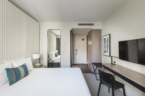 DoubleTree By Hilton Melbourne - Holiday Find 20