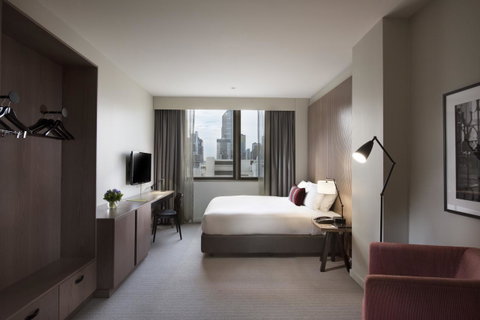 DoubleTree By Hilton Melbourne - Holiday Find 32