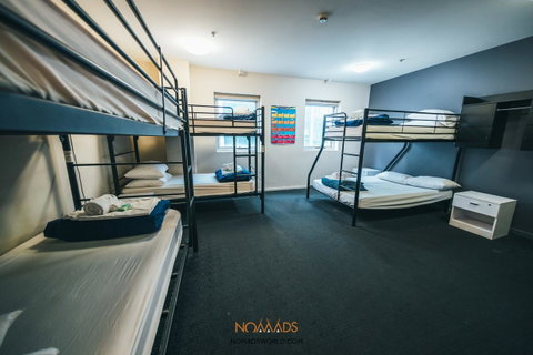 Nomads Melbourne Backpackers - Holiday Find 30