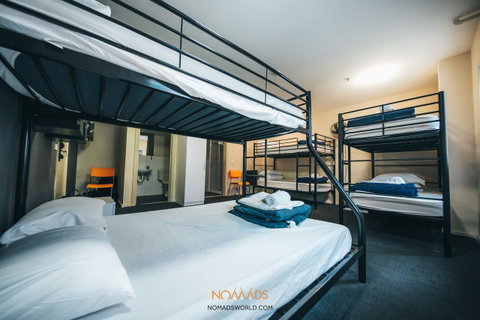 Nomads Melbourne Backpackers - Holiday Find 24