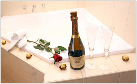 Mercure Hotel Mildura - Holiday Find 32