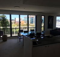 Geelong Waterfront Penthouse Apartment - Holiday Find