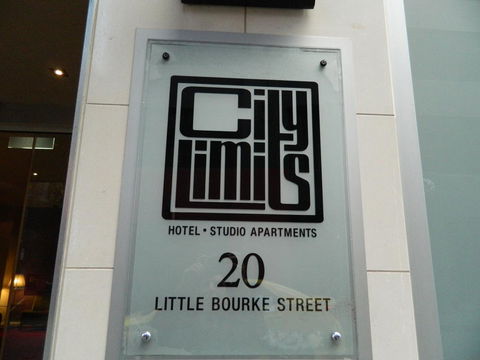 City Limits Hotel Apartments - Holiday Find 27