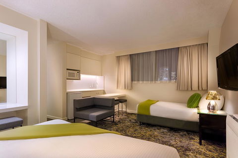 City Limits Hotel Apartments - Holiday Find 9