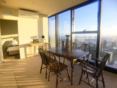 Sky City Serviced Apartment - Holiday Find 11