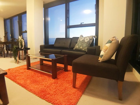 Sky City Serviced Apartment - Holiday Find 8