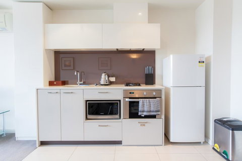 Southern Cross Serviced Apartments - Holiday Find 9