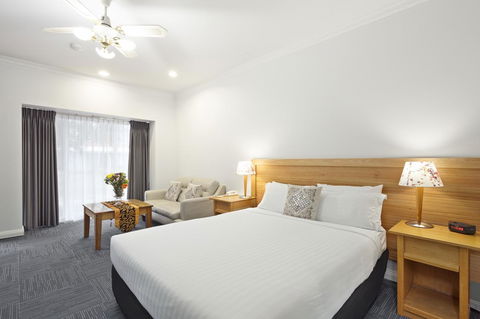 The International Motel Apollo Bay - Holiday Find 24