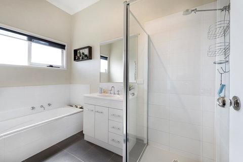 Beachside House - Holiday Find 18