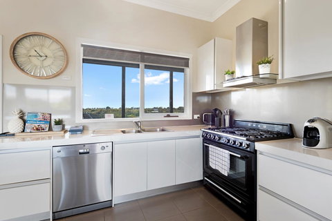 Beachside House - Holiday Find 8