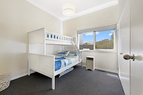 Beachside House - Holiday Find 16