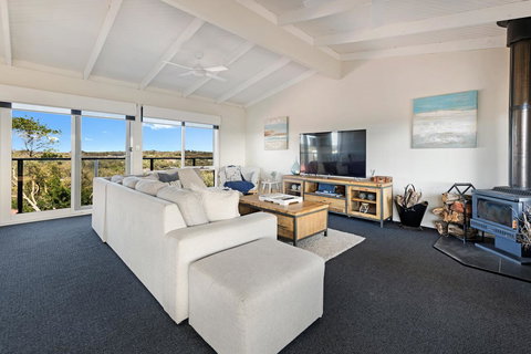 Beachside House - Holiday Find 2