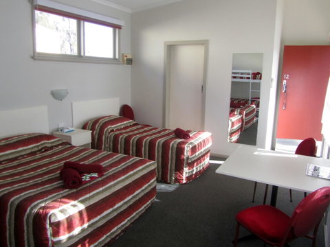 The Highlander Motel - 24HR Check In - Holiday Find 25