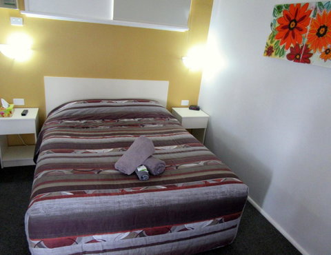 The Highlander Motel - 24HR Check In - Holiday Find 13