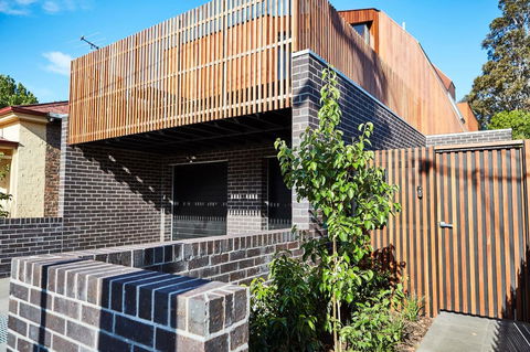 Richmond Â· 3 Level Architecturally Designed Richmond House - Holiday Find 16