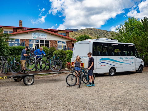 Valley View Lodge - Holiday Find 24