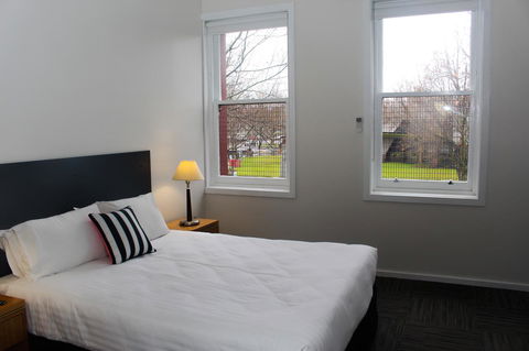 CROWN CENTRAL BUSINESS DISTRICT MOTEL - NO UNDER 18s - Holiday Find 23