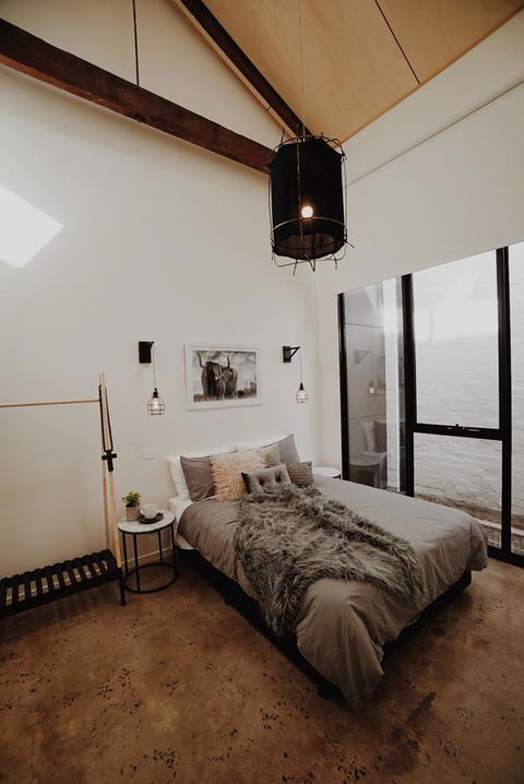 THE WAREHOUSE APARTMENTS - Holiday Find 12