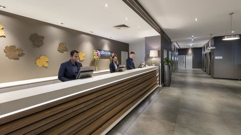 Oaks Melbourne On Market Hotel - Holiday Find 3
