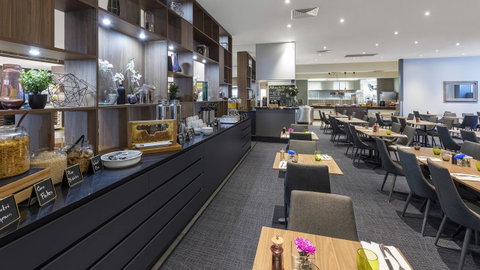 Oaks Melbourne On Market Hotel - Holiday Find 13