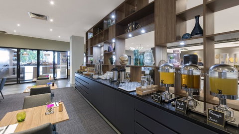 Oaks Melbourne On Market Hotel - Holiday Find 9