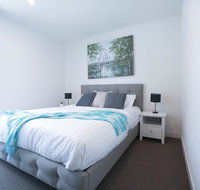 Box Hill 2 Bedroom Apt La Maison 02 - Holiday Find