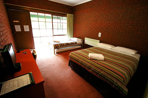 The Harrietville Snowline Hotel - Holiday Find 7