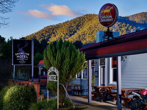 The Harrietville Snowline Hotel - Holiday Find 0