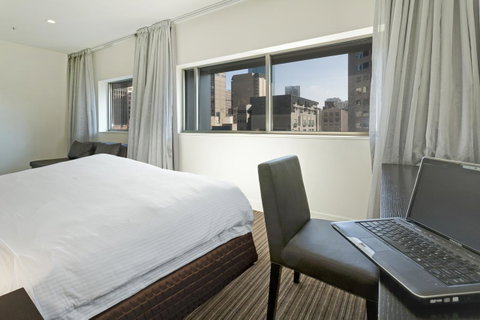 Causeway 353 Hotel - Holiday Find 27
