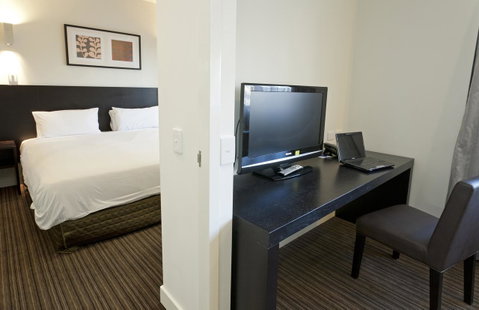 Causeway 353 Hotel - Holiday Find 32