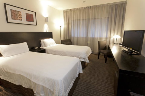 Causeway 353 Hotel - Holiday Find 6