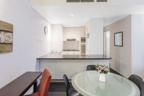 Riverside Apartments Melbourne (formerly Best Western Riverside Apartments) - Holiday Find 23